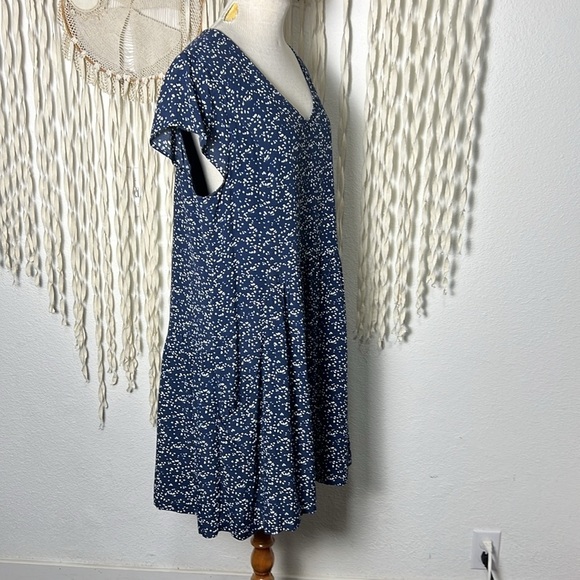 Garnet Hill NWOT Marina Crepe Dress Size 14 - Picture 3 of 12